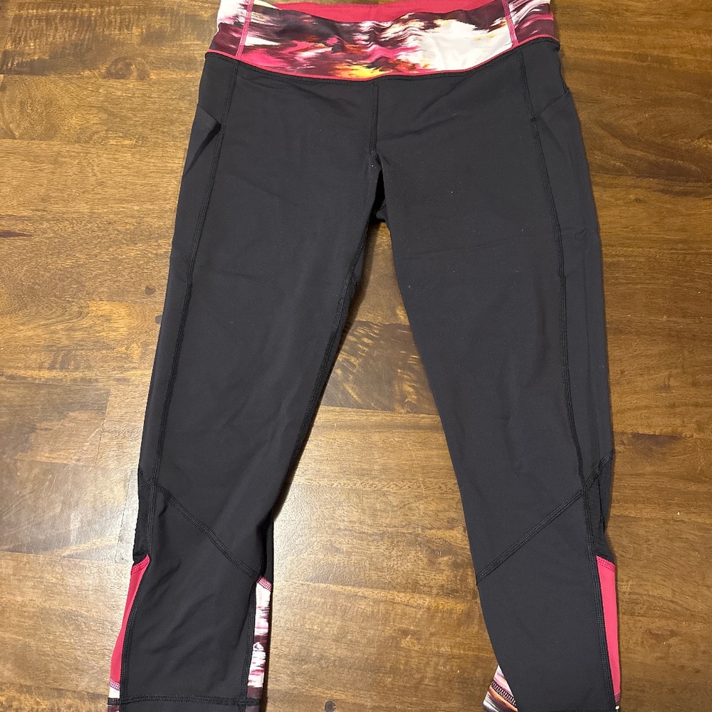 Lululemon leggings - size 10